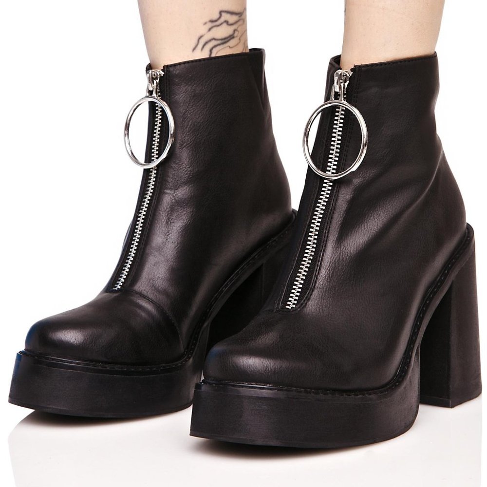 NWT OFFERS WELCOME! GONE WITHIN 2 WEEKS!